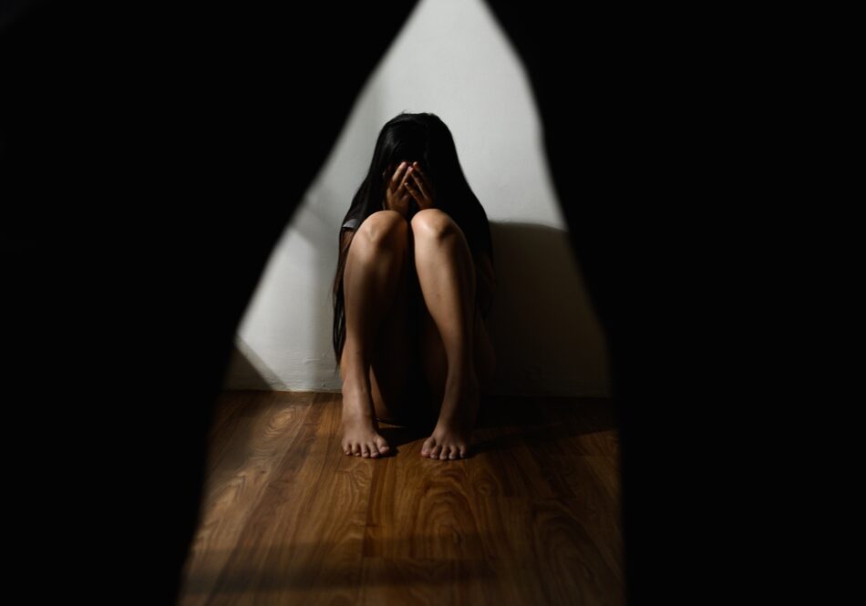 Silhouette,Low,Key,Dark,Shadow,Of,Young,Woman,Feeling,Afraid